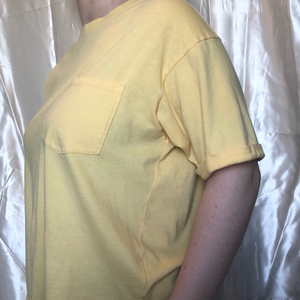 American Eagle Soft Yellow T shirt Short Sleeve